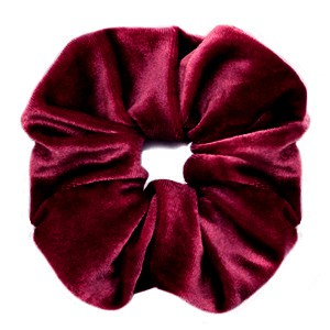 Een rode scrunchie