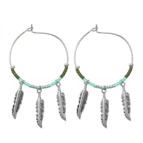 Oorbellen | colourful feathers dark green